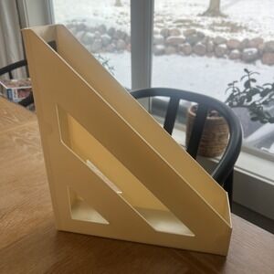 Rubbermaid  Magazine File Organizer No. 1082 Almond Color Vintage 1988 Used